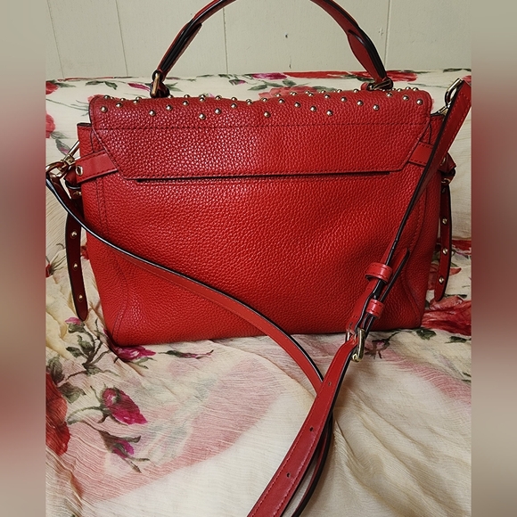 NWOT Michael Kors pebble leather red studded hand or shoulder bag - Picture 4 of 13